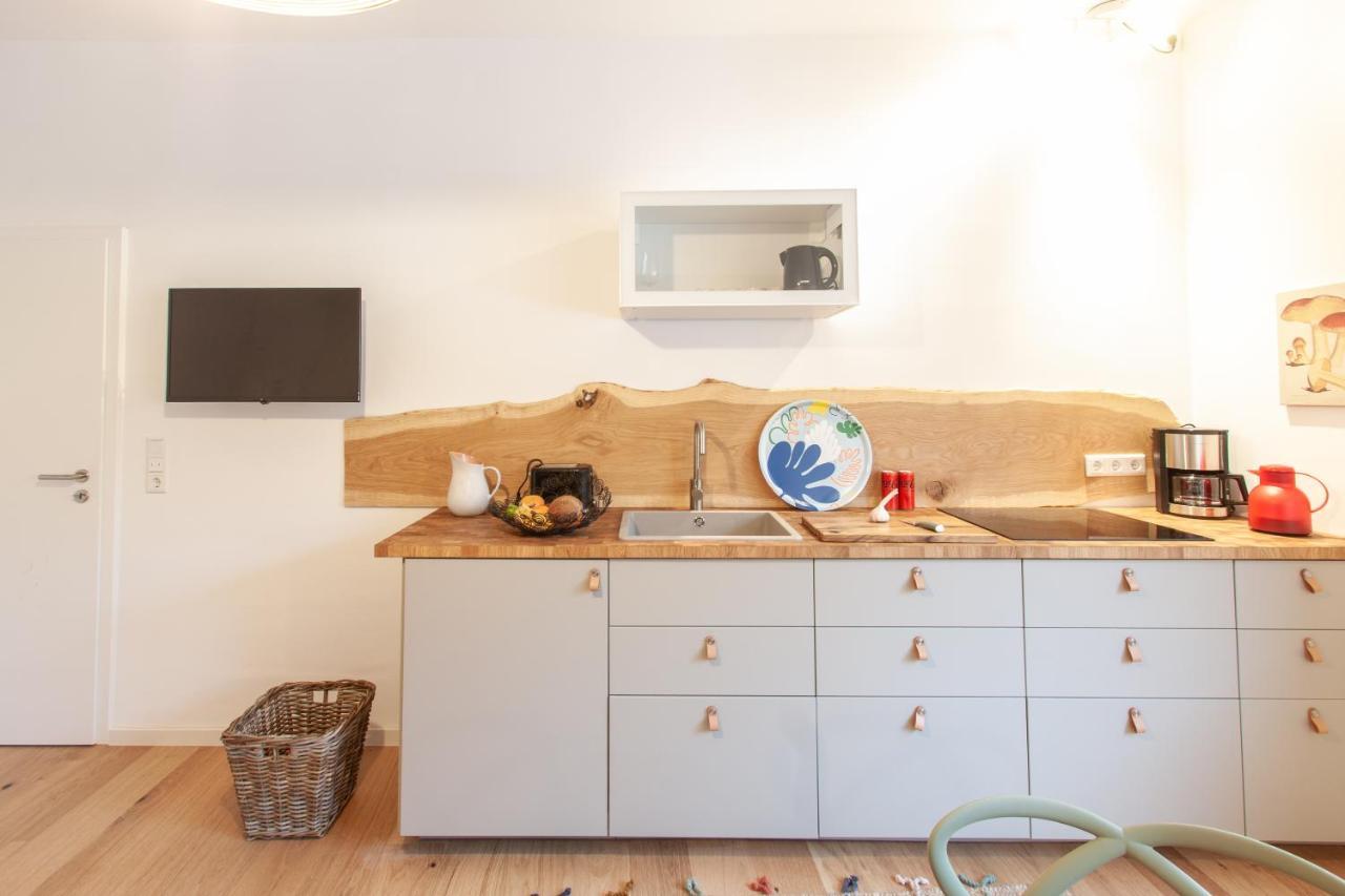 Juliusliving - Modernes Wohnen An Der Juliuspromenade Apartment